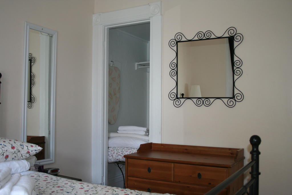 מונטריאול Gite University Bed And Breakfast מראה חיצוני תמונה